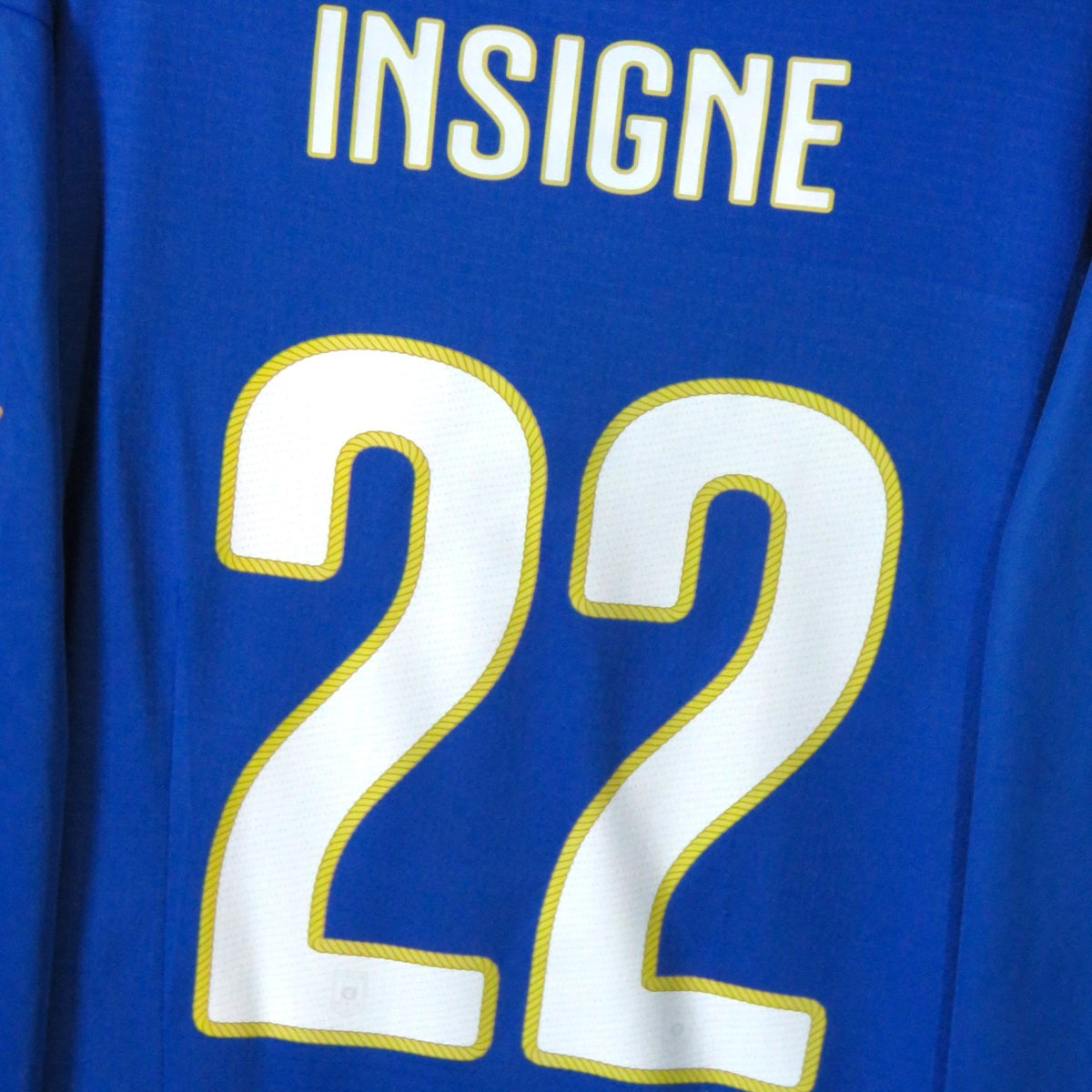 Nostalgic Football Shirts Italië 2014-15 thuisshirt met Insigne nummer 22 in blauw met witte bedrukking