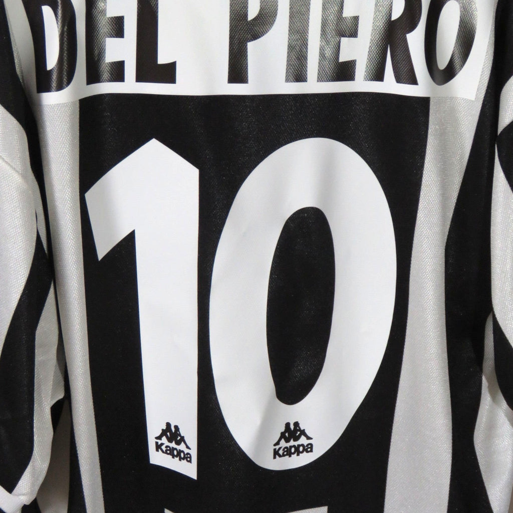 Nostalgic Football Shirts Juventus 1995-96 thuisshirt met Del Piero nummer 10 in zwart-witte strepen