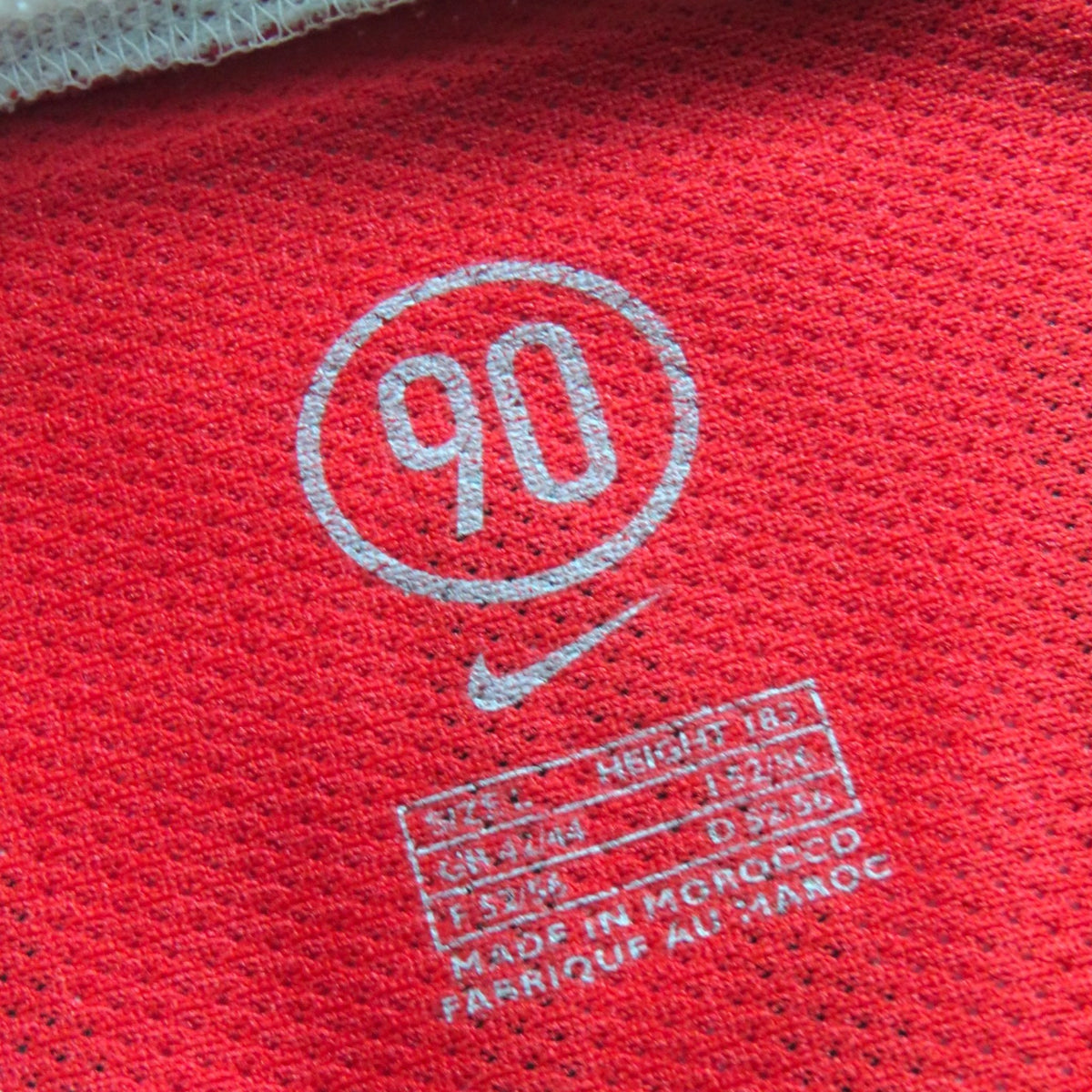 Nostalgic Football Shirts Manchester United 2004-06 thuisshirt maat L label met Nike Total 90 logo