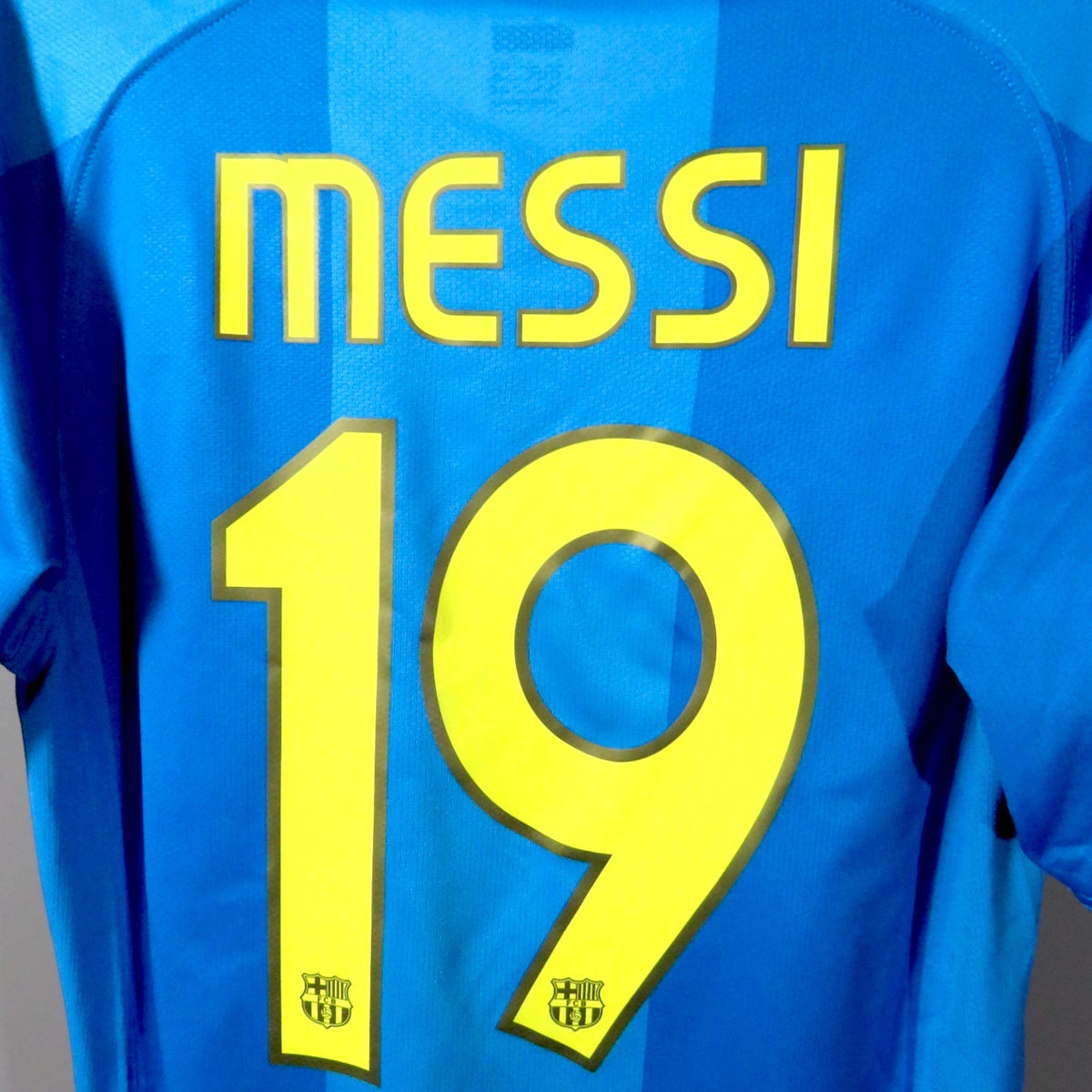 Nostalgic Football Shirts Barcelona 2007-08 uitshirt met Messi nummer 19 bedrukking in blauw
