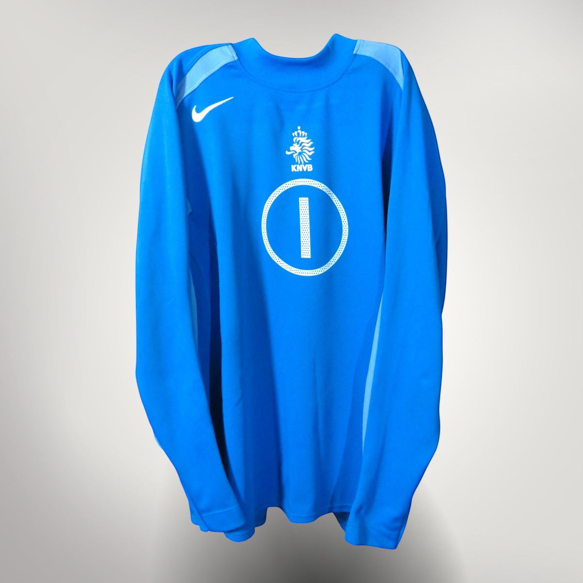 Nostalgic Football Shirts blauw Nederlands elftal keepersshirt 2004-05 met Van der Sar nummer 1 bedrukking