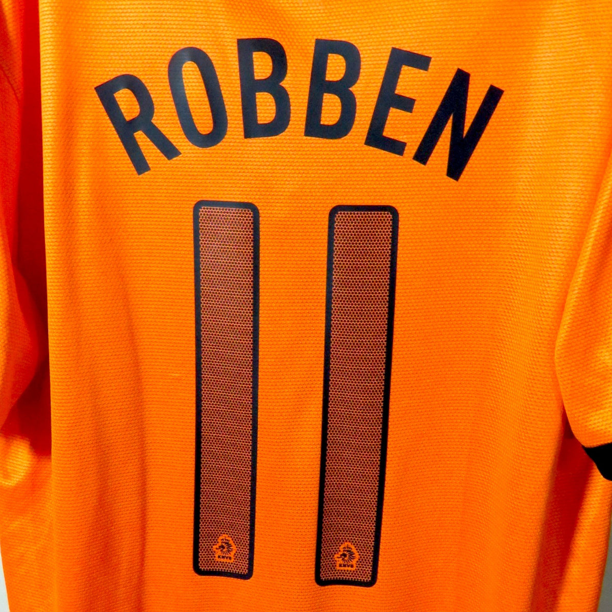 Nostalgic Football Shirts Nederlands 2012-14 thuisshirt oranje met Robben 11 bedrukking op de achterkant