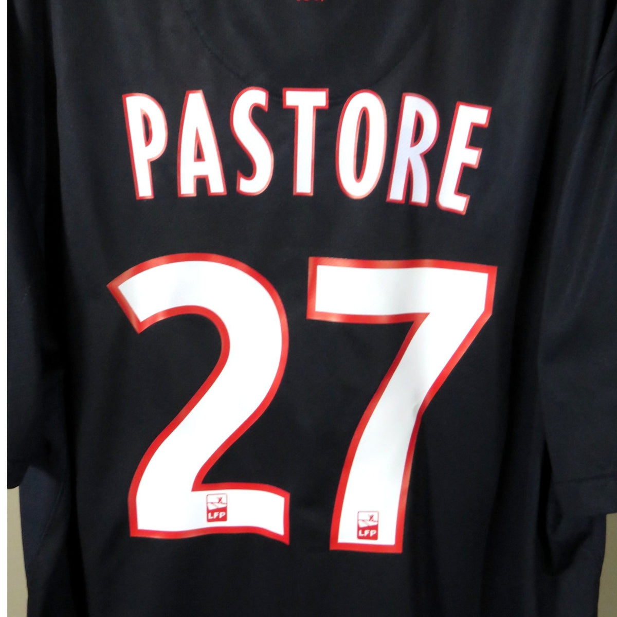 Nostalgic Football Shirts PSG 2011-12 thuisshirt marineblauw met Pastore 27 bedrukking op de rug