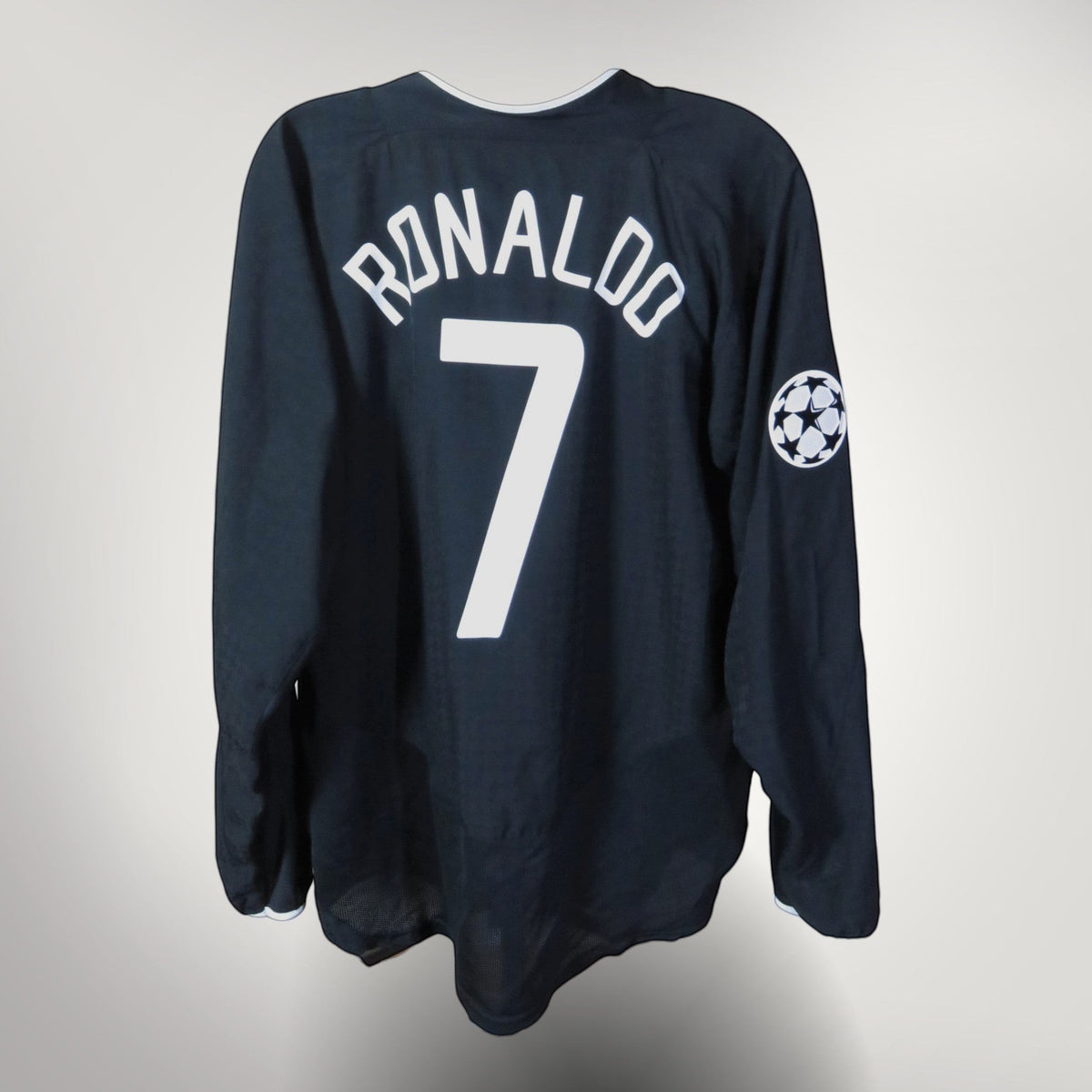 Nostalgic Football Shirts Manchester United 2003-05 uitshirt met Ronaldo nummer 7 bedrukking en Champions League badge
