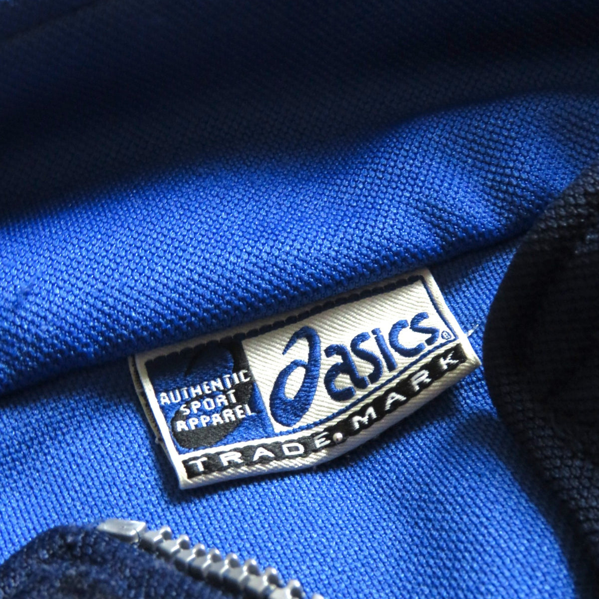 Nostalgic Football Shirts Sampdoria 2003-04 trainingsjack met blauwe Asics merklabel detail