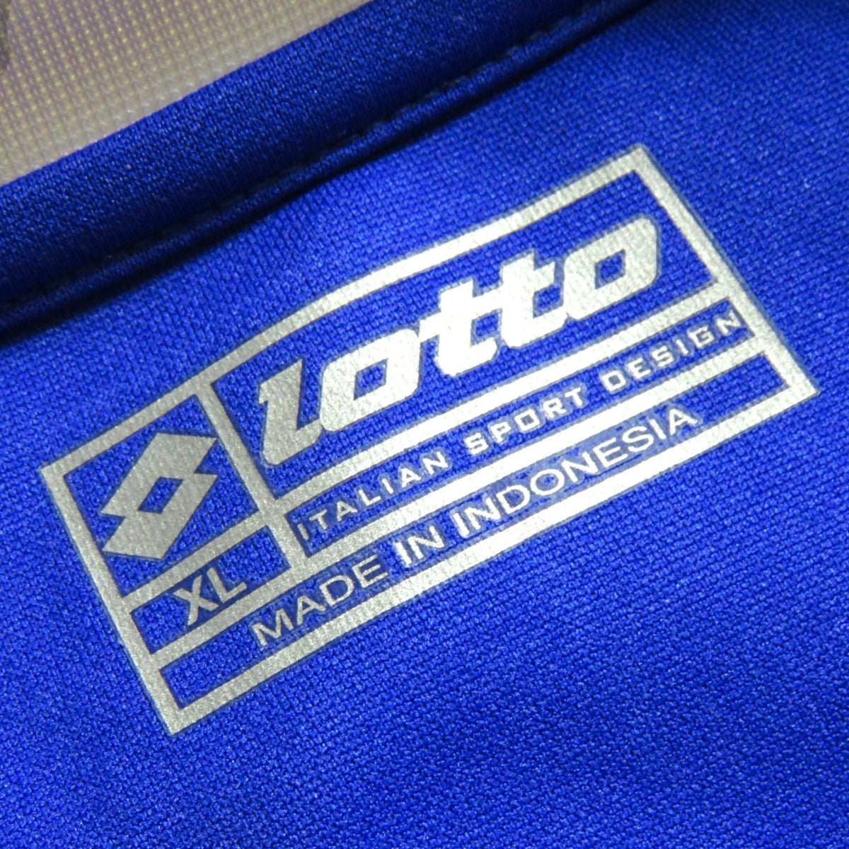 Nostalgic Football Shirts Yugoslavia 2003-05 trainingsshirt met Lotto logo en maatlabel in blauwe stof